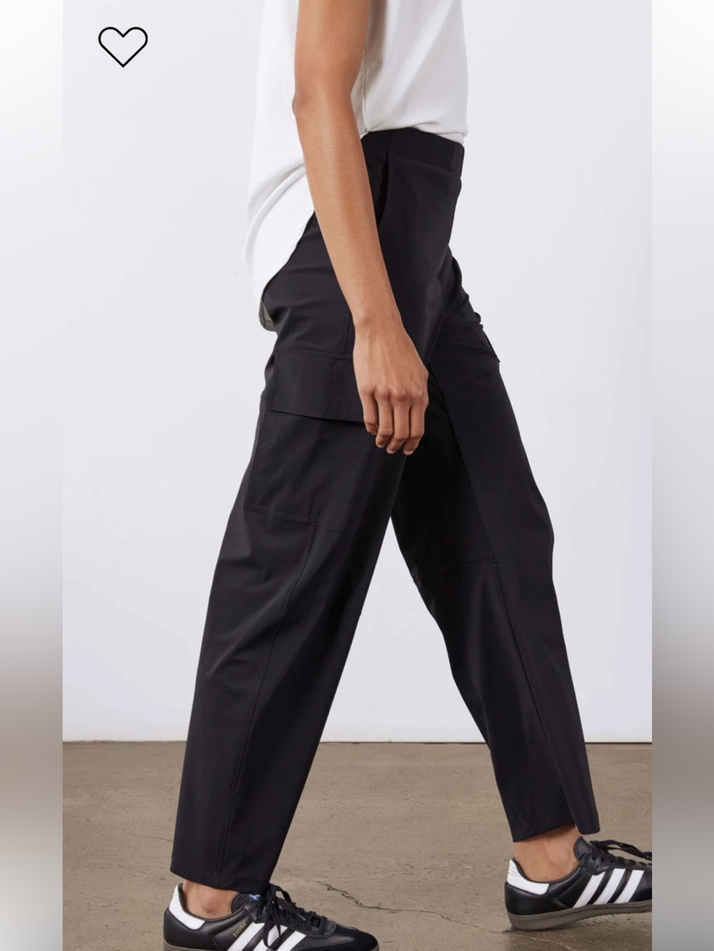 Ruti Black New Age Utility Wide-Leg Cargo Pants size 2 - Picture 4 of 8